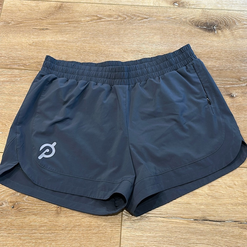 Peloton Athletic Shorts Women’s Large
